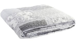 SINGLE QUILTED BEDSPREAD